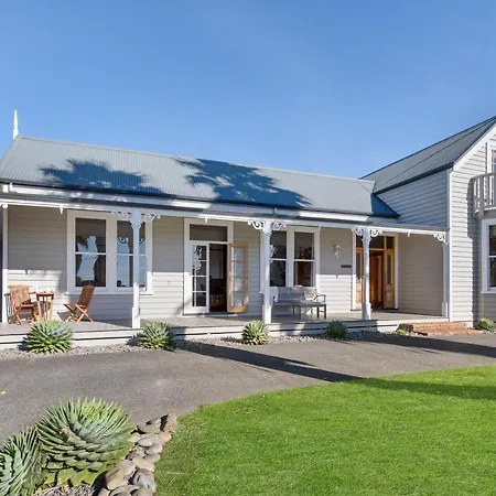 Headlands Estate Apartment Whanganui Exterior photo