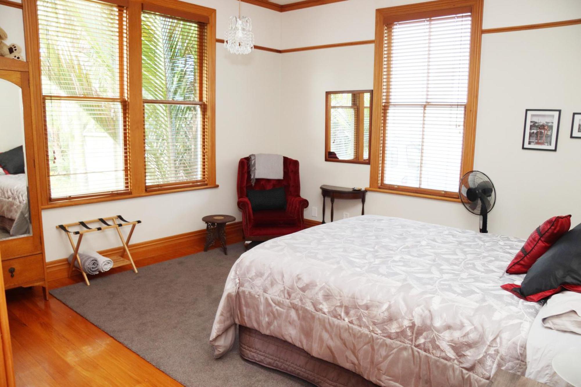 Homestay Headlands Estate *